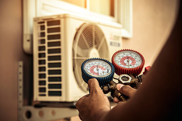 Professional Hvac technician working in Henderson, TX